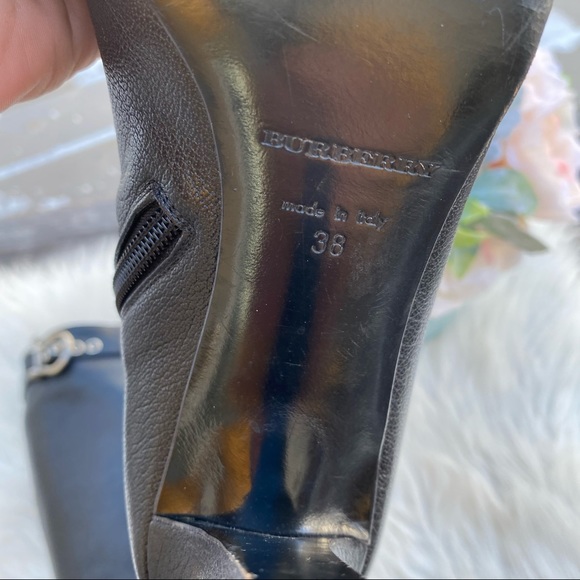 Burberry Knee-High Leather Heeled Boots 38 - Picture 5 of 13